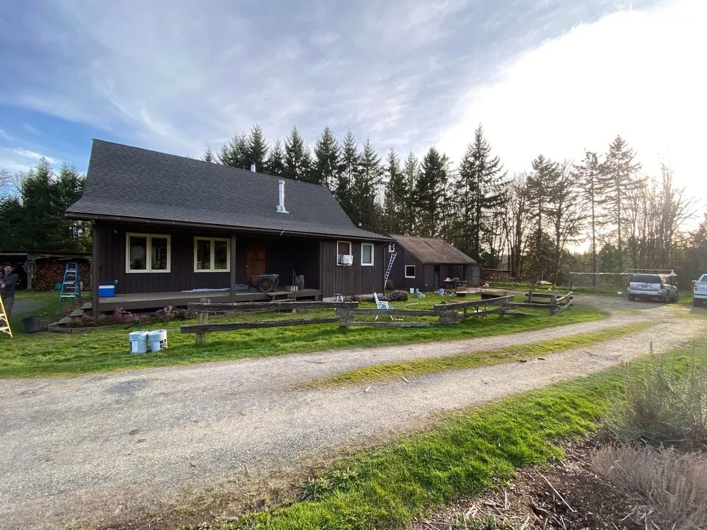 Slide of Quality Roofing