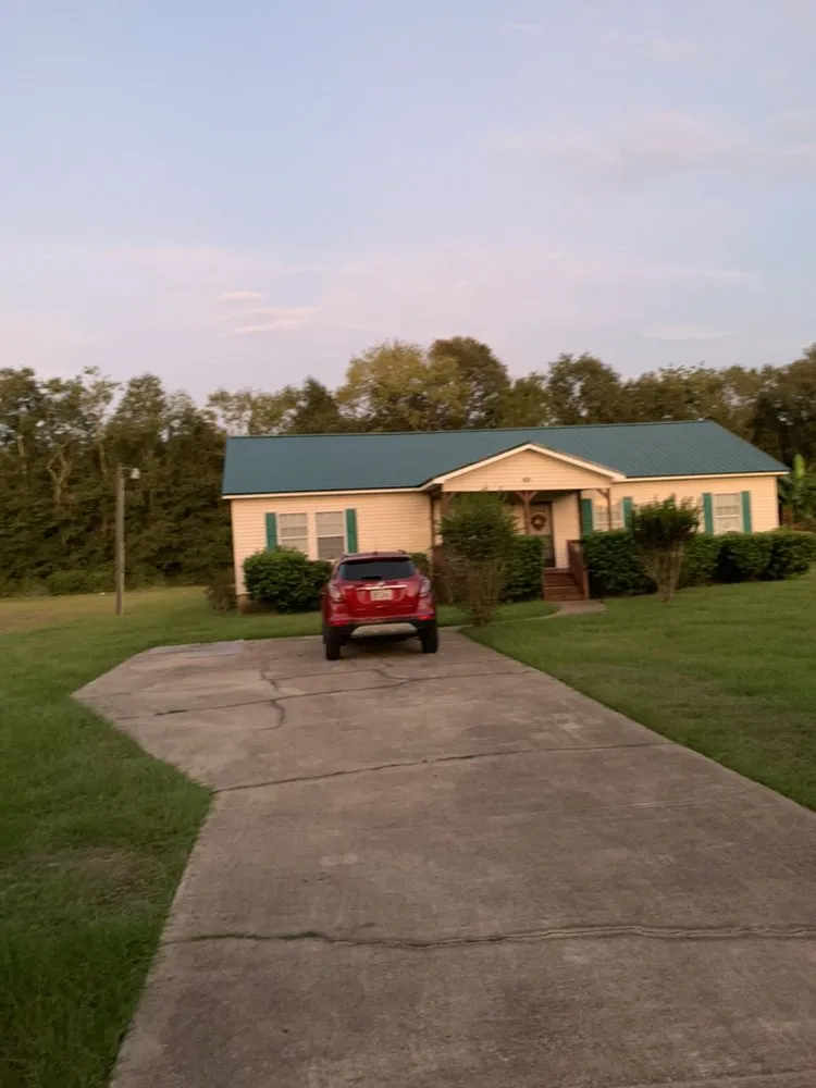 Slide of Quality Roofing