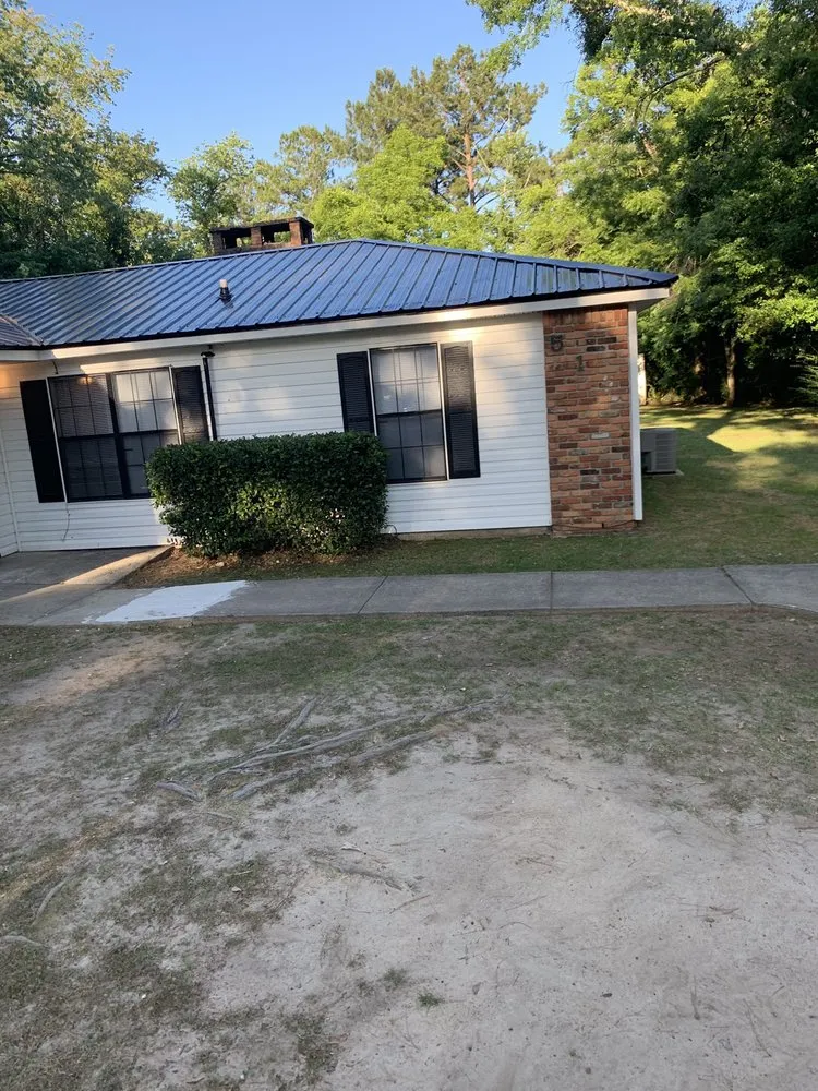 Slide of Quality Roofing