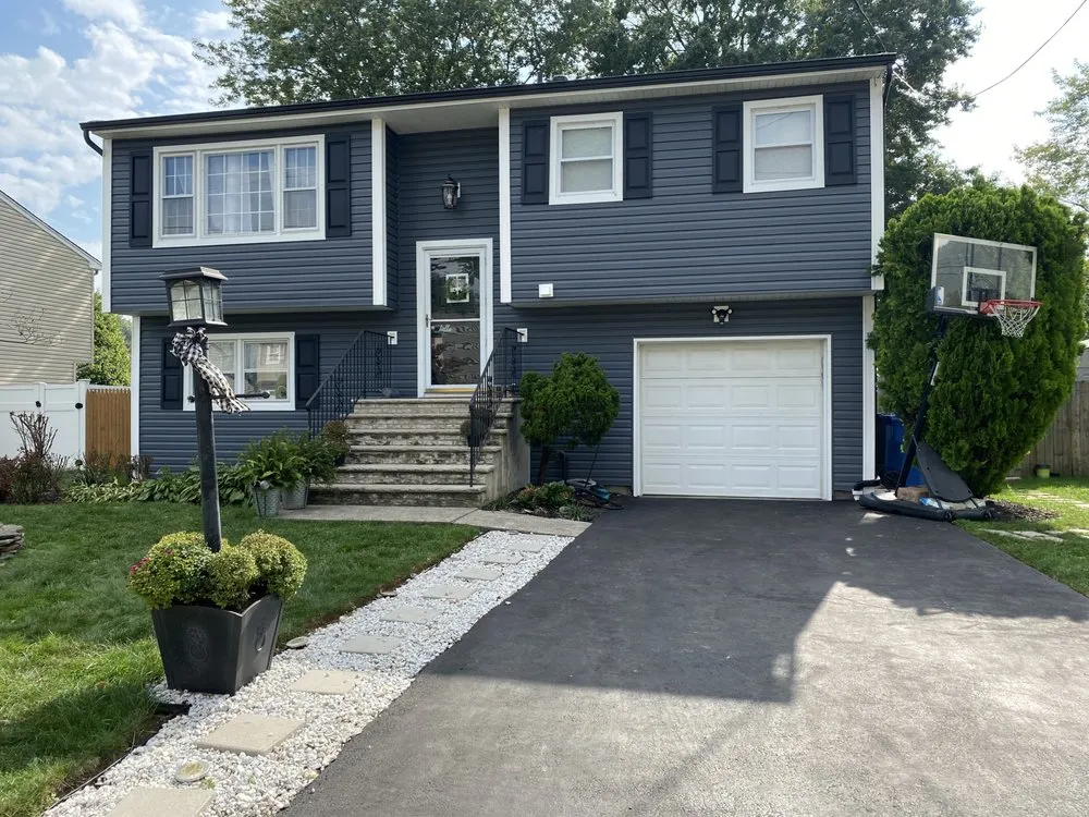 Slide of Quality Roofing