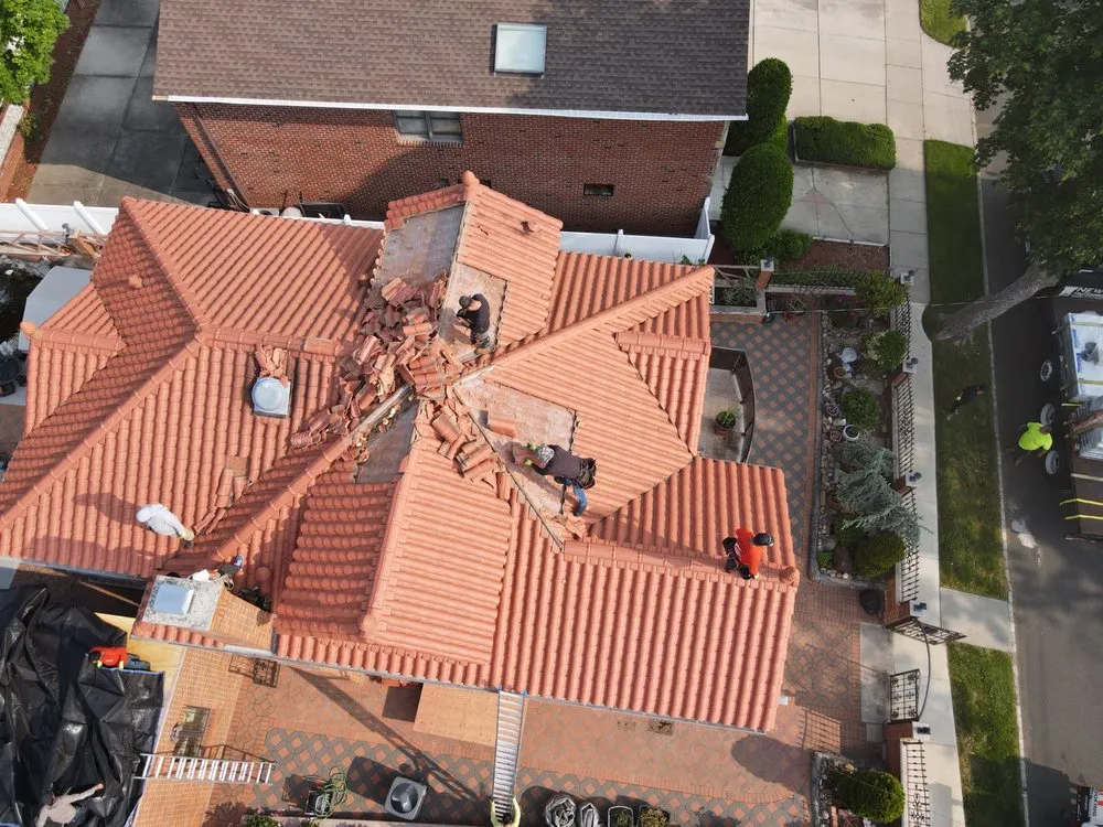 Slide of Quality Roofing