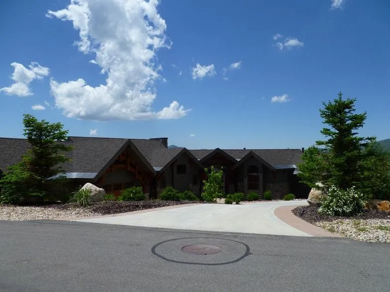 Slide of Quality Roofing