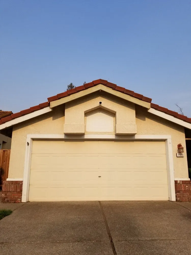 Slide of Quality Roofing