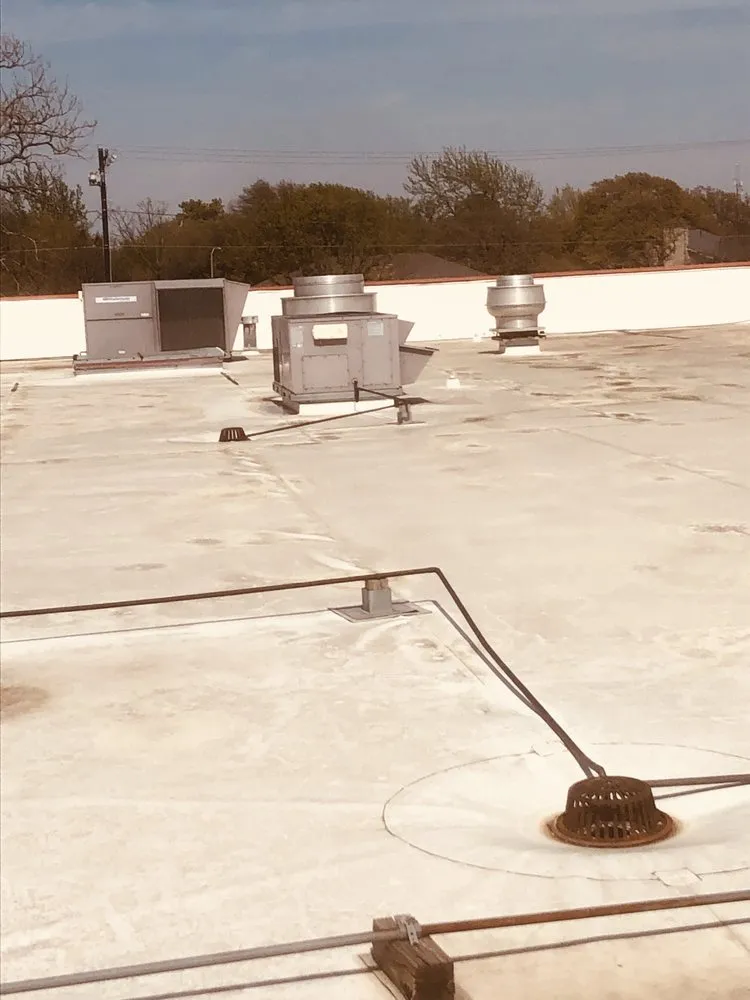 Slide of Quality Roofing Service 