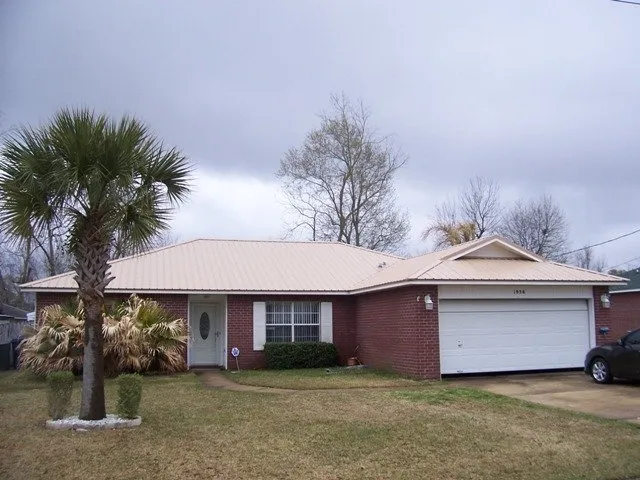 Slide of Quality Roofing Solutions