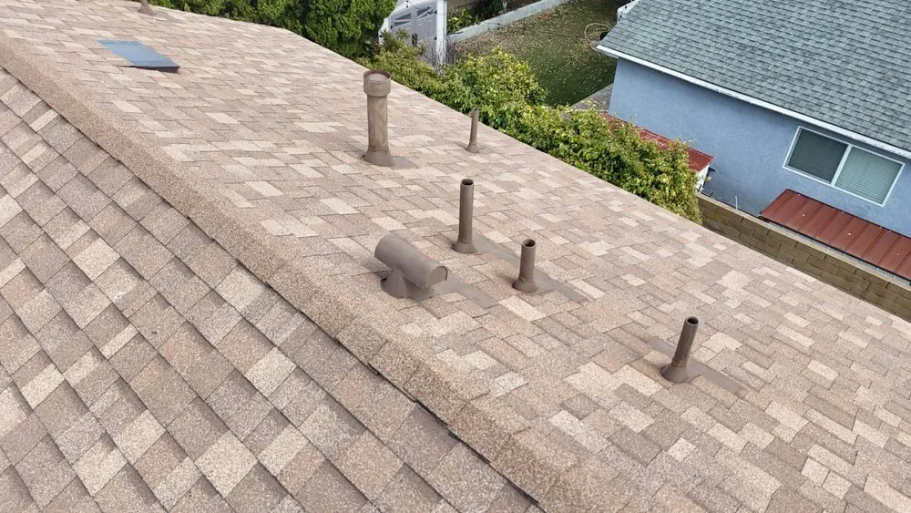 Slide of Quality Roofing Specialist