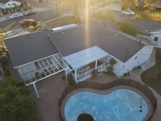 Quality Roofing Specialist Logo