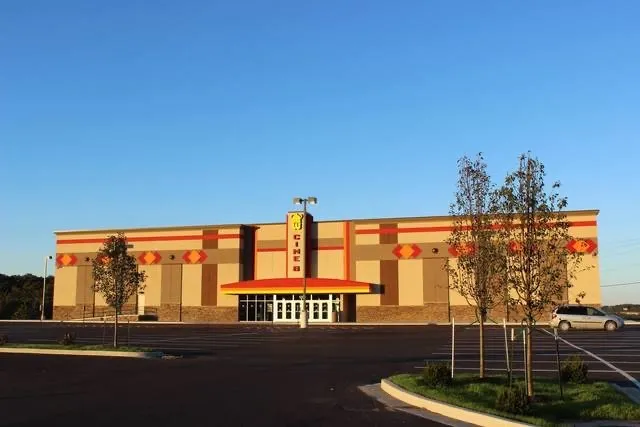 Emergency shingle roofing service experts serving Sunrise Beach, MO - Quality Roofing