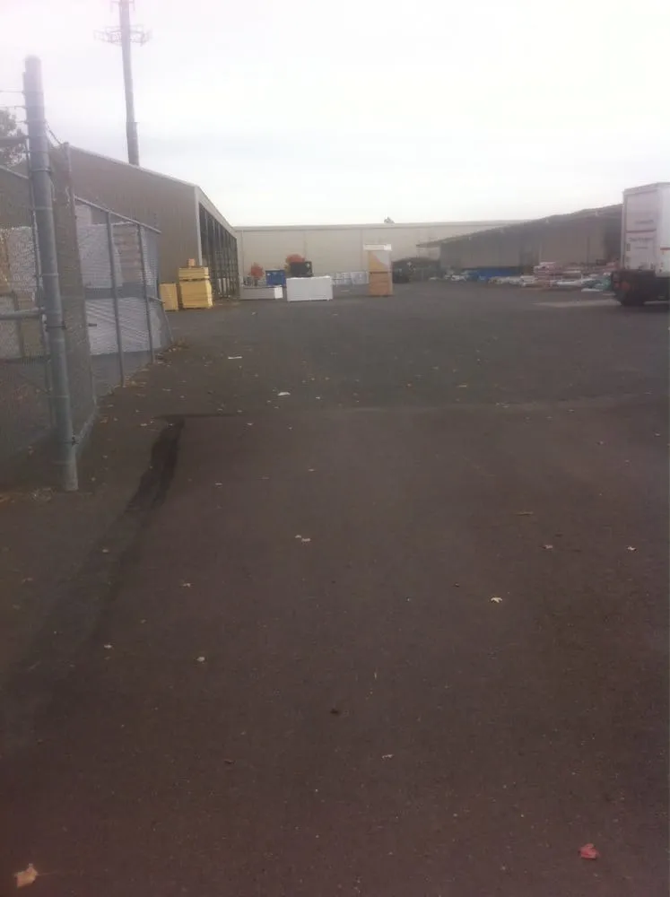 Slide of Quality Roofing Supply