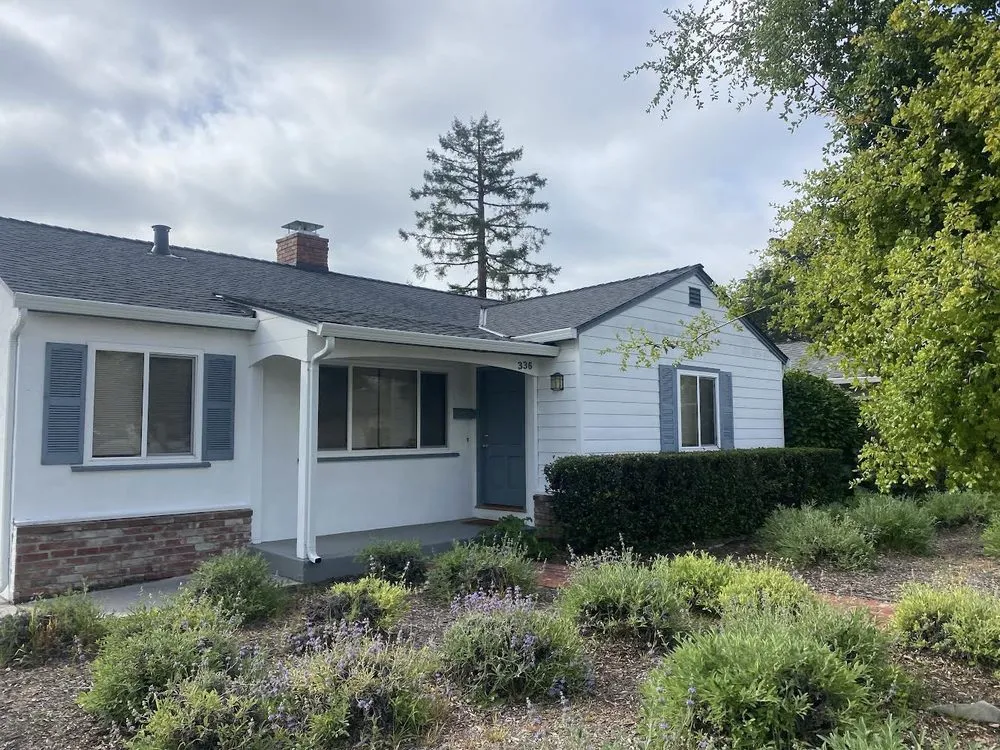 Slide of Quality Roofing Top