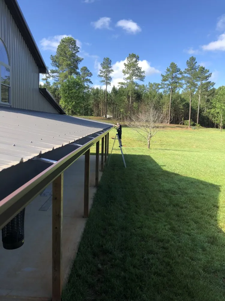 Slide of Quality Seamless Gutters