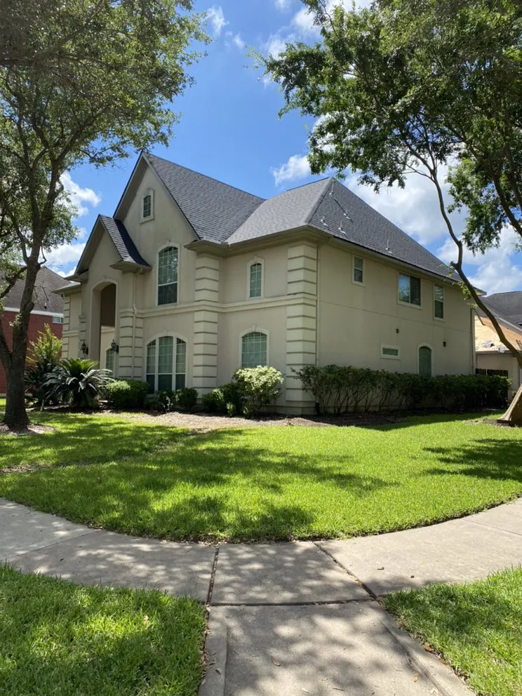 Slide of Quality Tile Roof