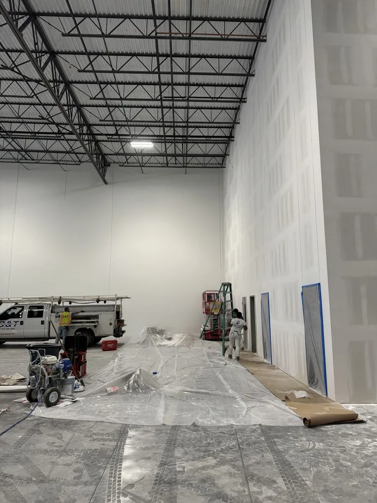 Slide of Quantum Roofing and Construction