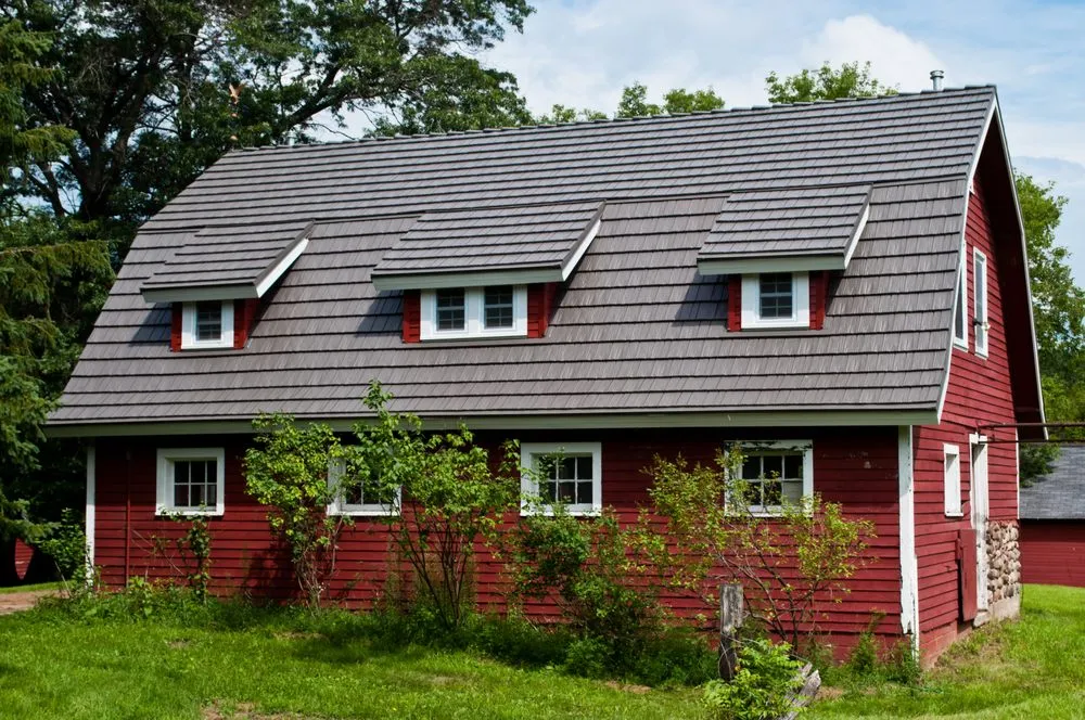 Slide of Quarve Contracting