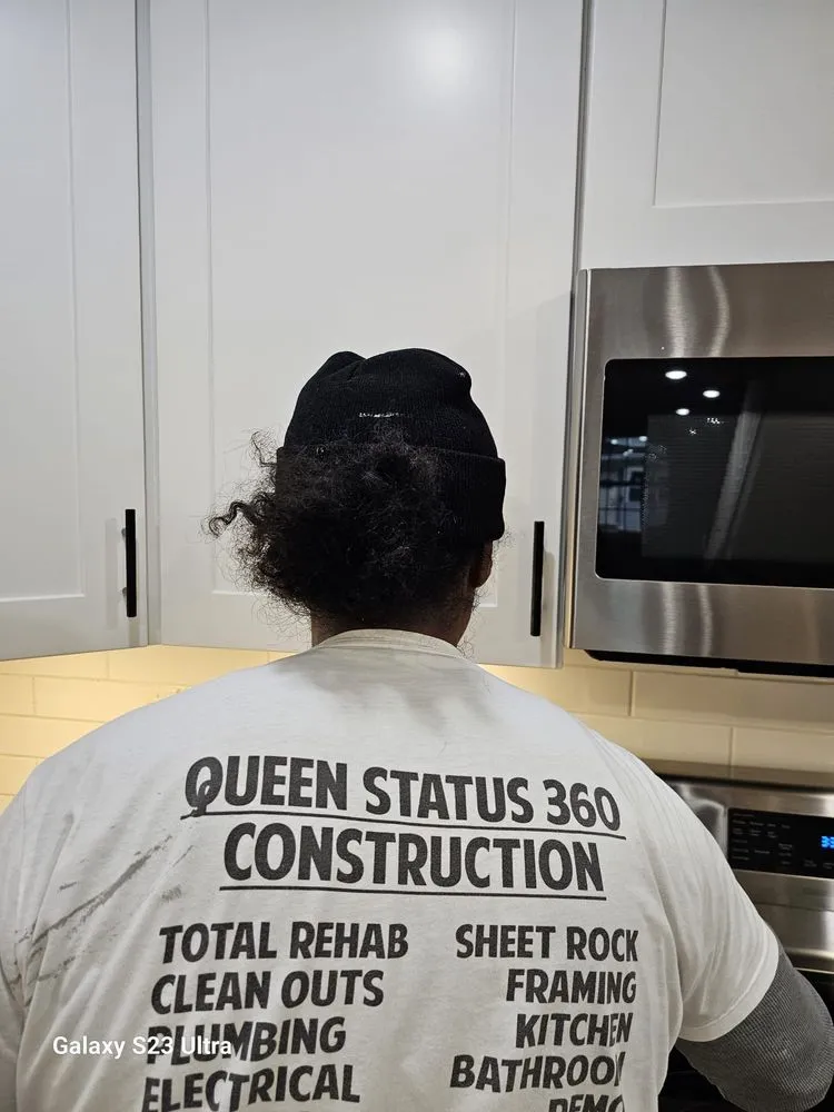 Licensed metal roofing installation experts serving Bala Cynwyd, PA - Queen Status 360 Construction