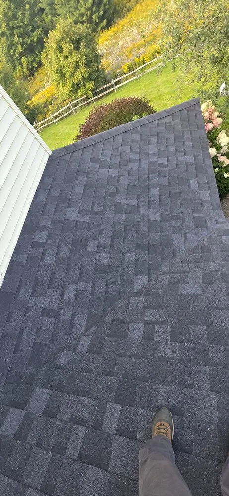 Slide of Quick Right Contractors