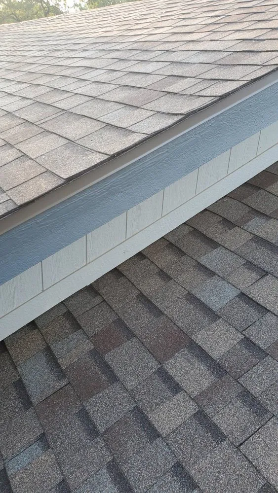 Slide of Quick Roofing