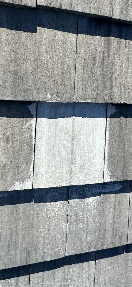 Slide of Quick Roofing