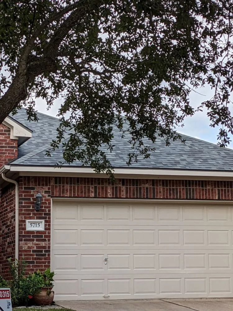 Slide of Quick Roofing Houston