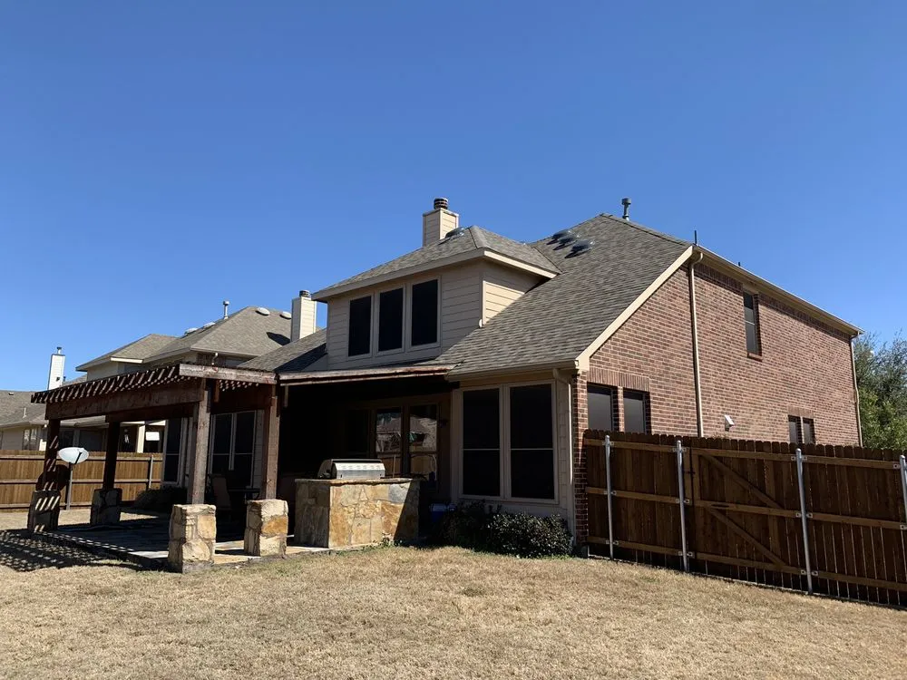 Slide of Quick Roofing