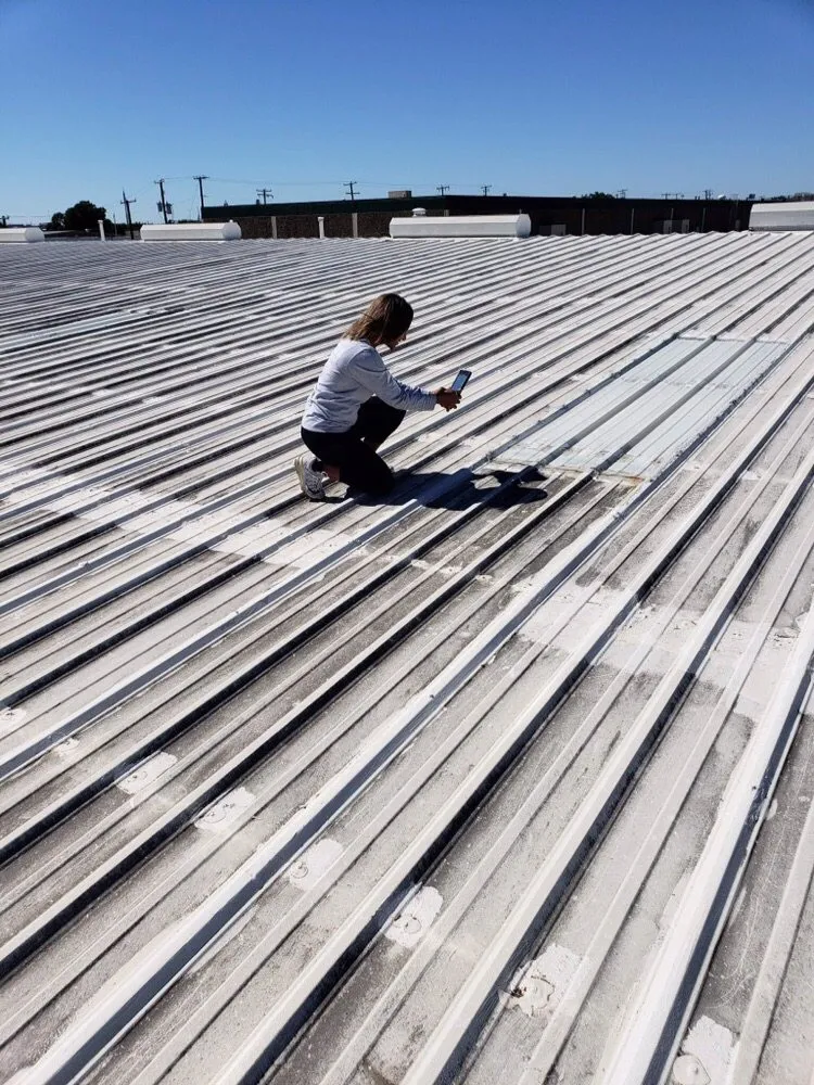 Slide of Quick Roofing