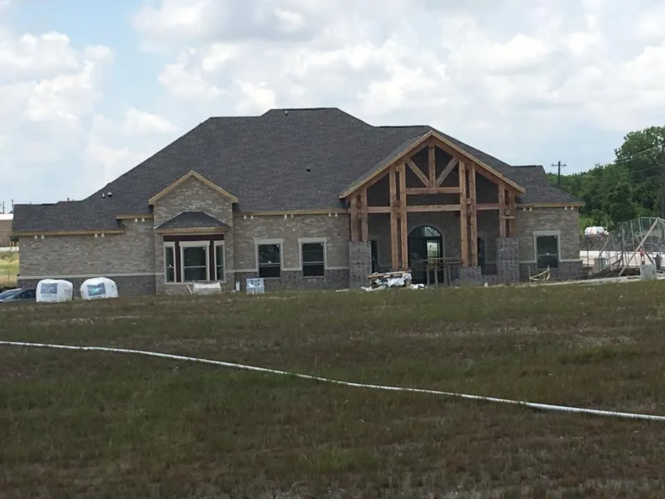 Slide of Quick Roofing