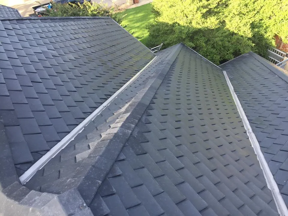 Slide of Quick Roofing