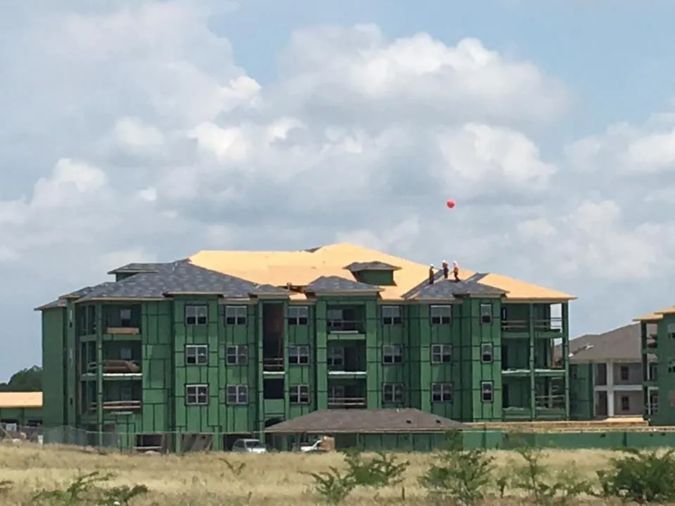 Slide of Quick Roofing