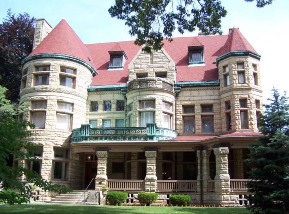 Slide of Quincy Residential Roofing