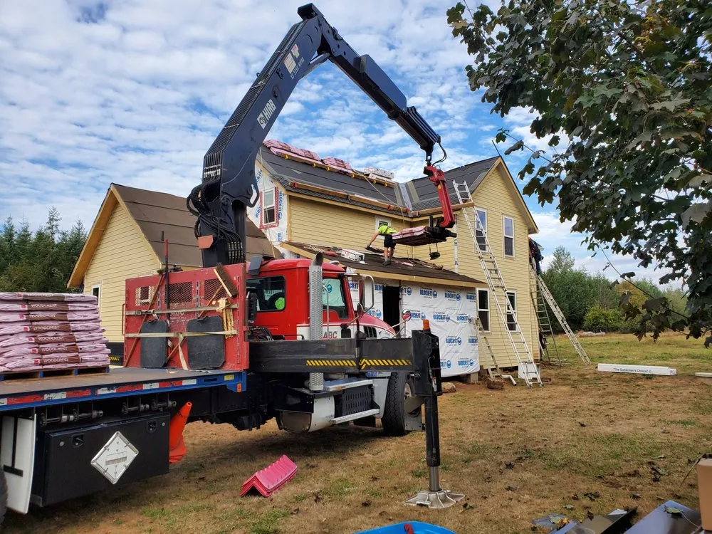 Slide of Quintana Roofing