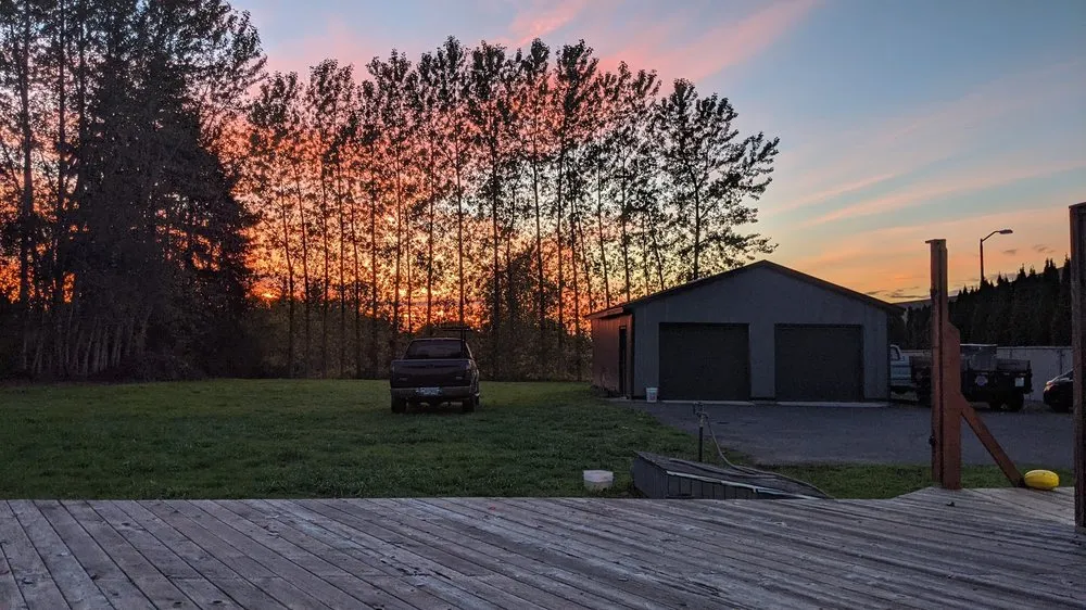 Slide of Quintana Roofing