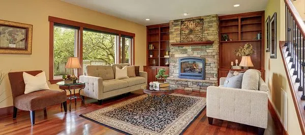 Quintanilla Roofing and Remodeling Logo