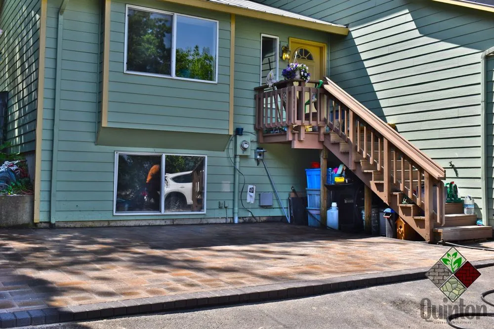 Slide of Quintor General Contractors