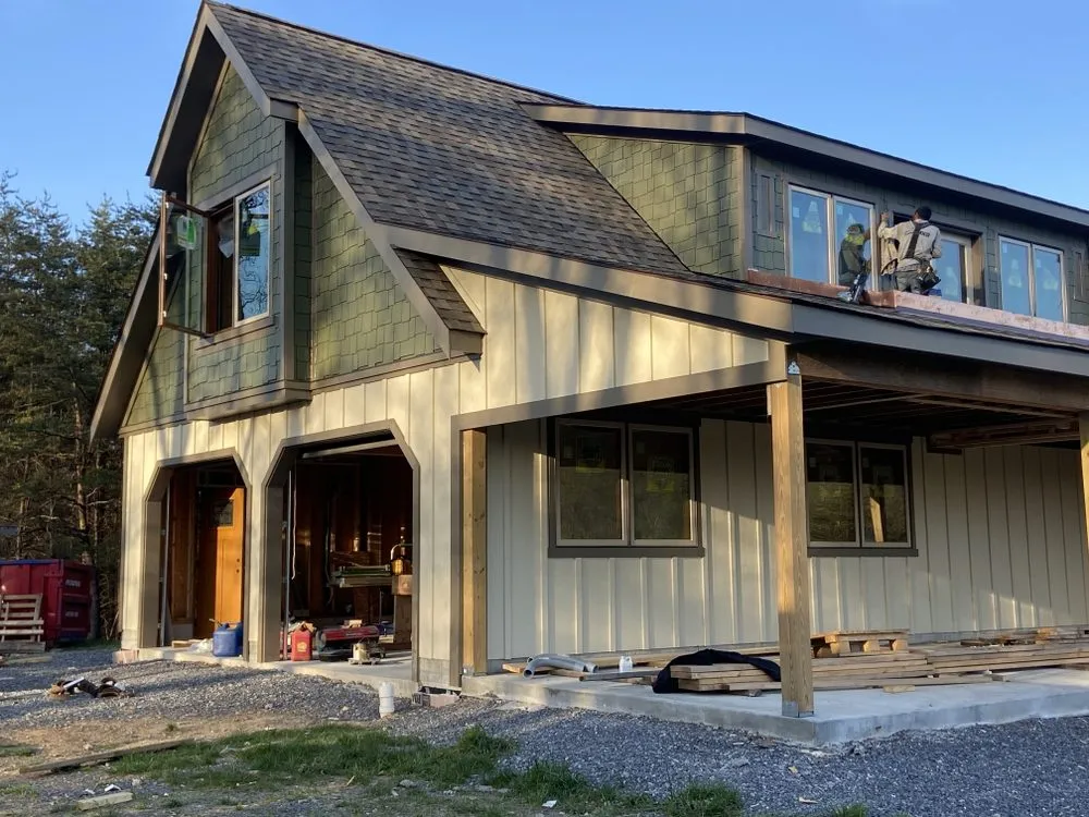 Licensed roof installation for homes in Falling Waters, WV by R & A Roofing