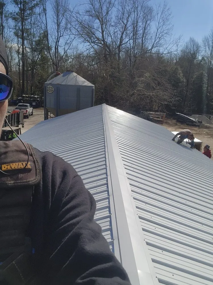 Slide of R & Brothers Construction