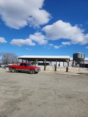 R & Brothers Construction Logo