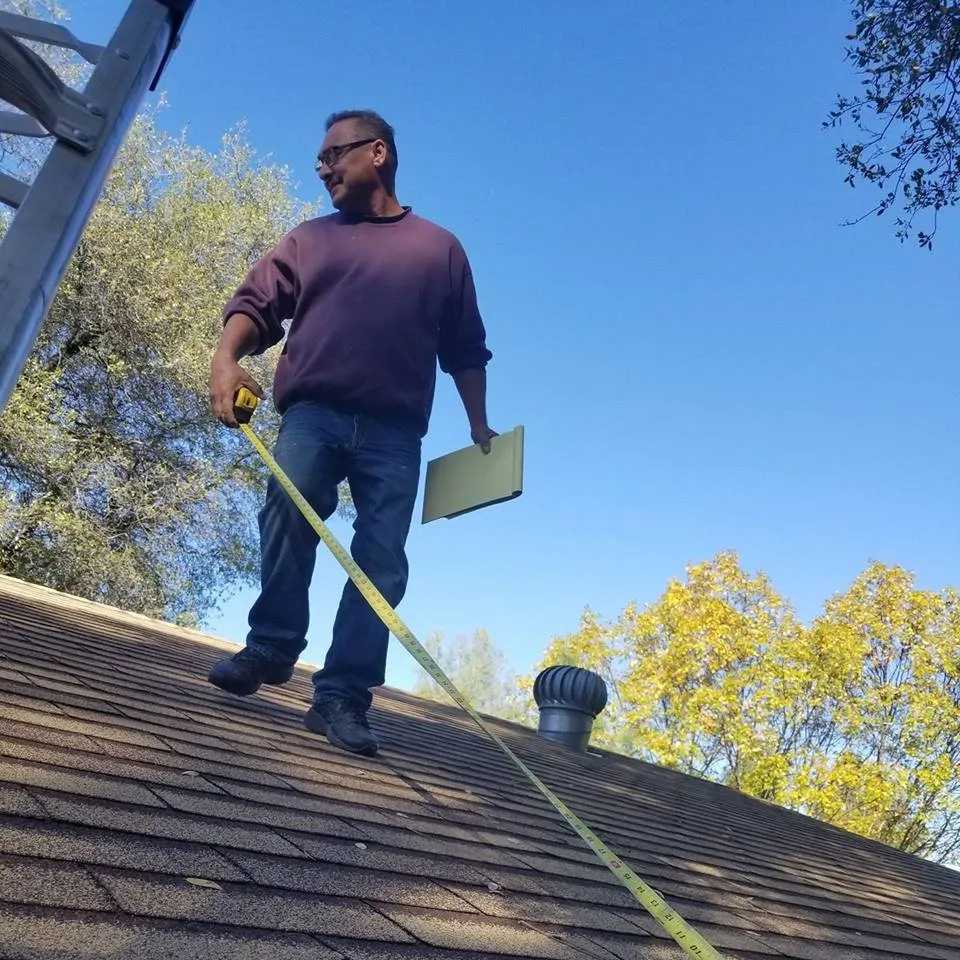 Slide of R & G Roofing