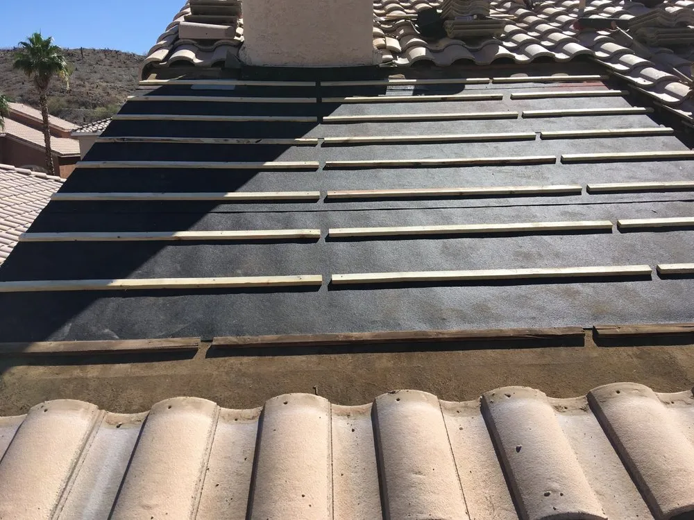 Slide of R & H Roofing