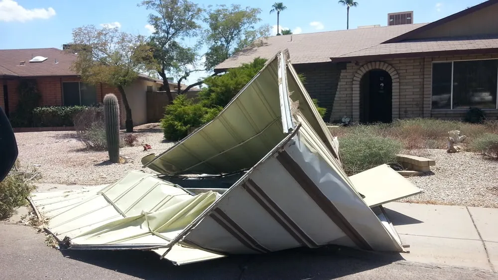 Slide of R & H Roofing