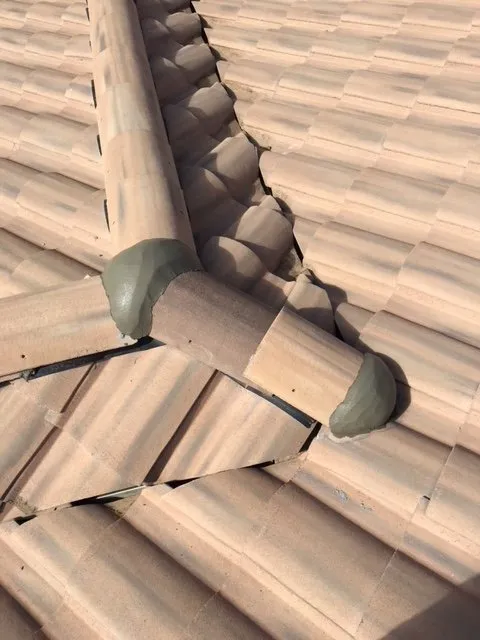 Slide of R & H Roofing