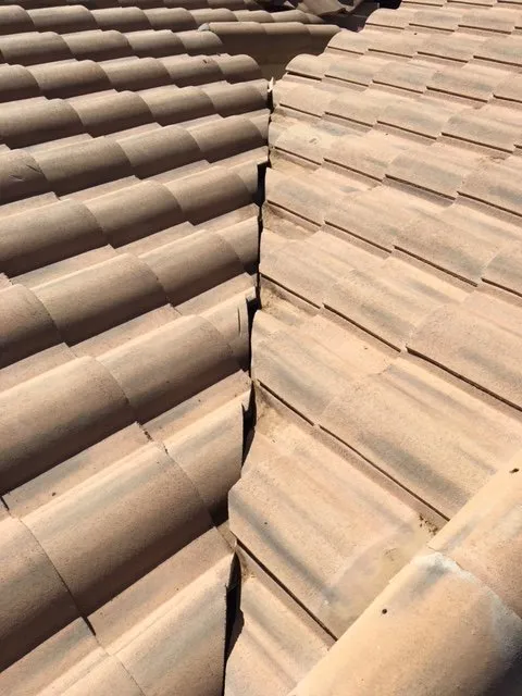 Slide of R & H Roofing