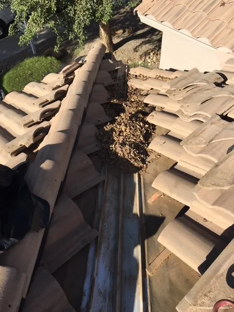 Slide of R & H Roofing