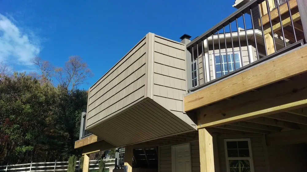 Slide of R & J Construction