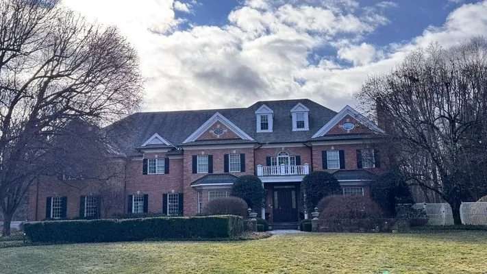 Slide of R & K Roofing and Siding