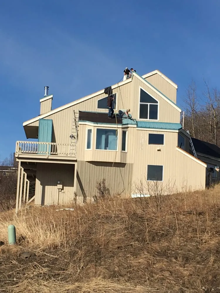 Slide of R & M Roofing