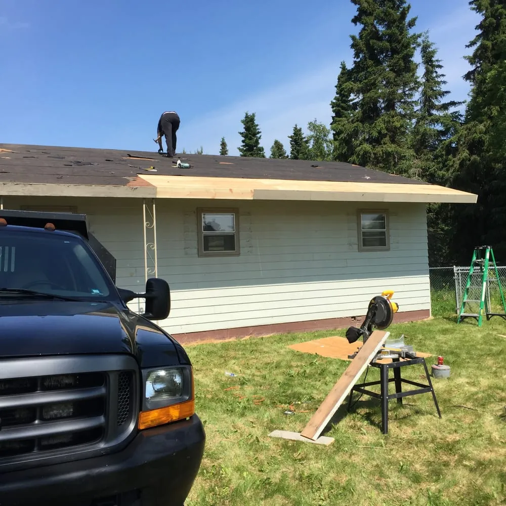 Slide of R & M Roofing