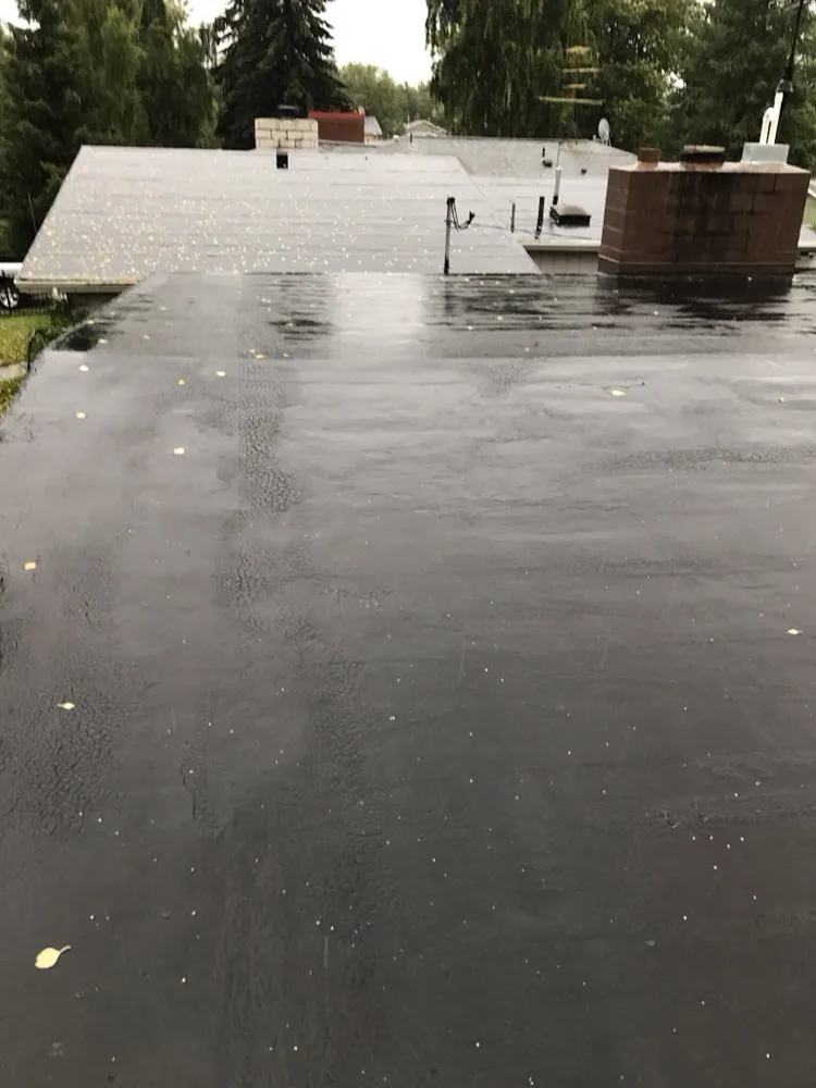 Slide of R & M Roofing