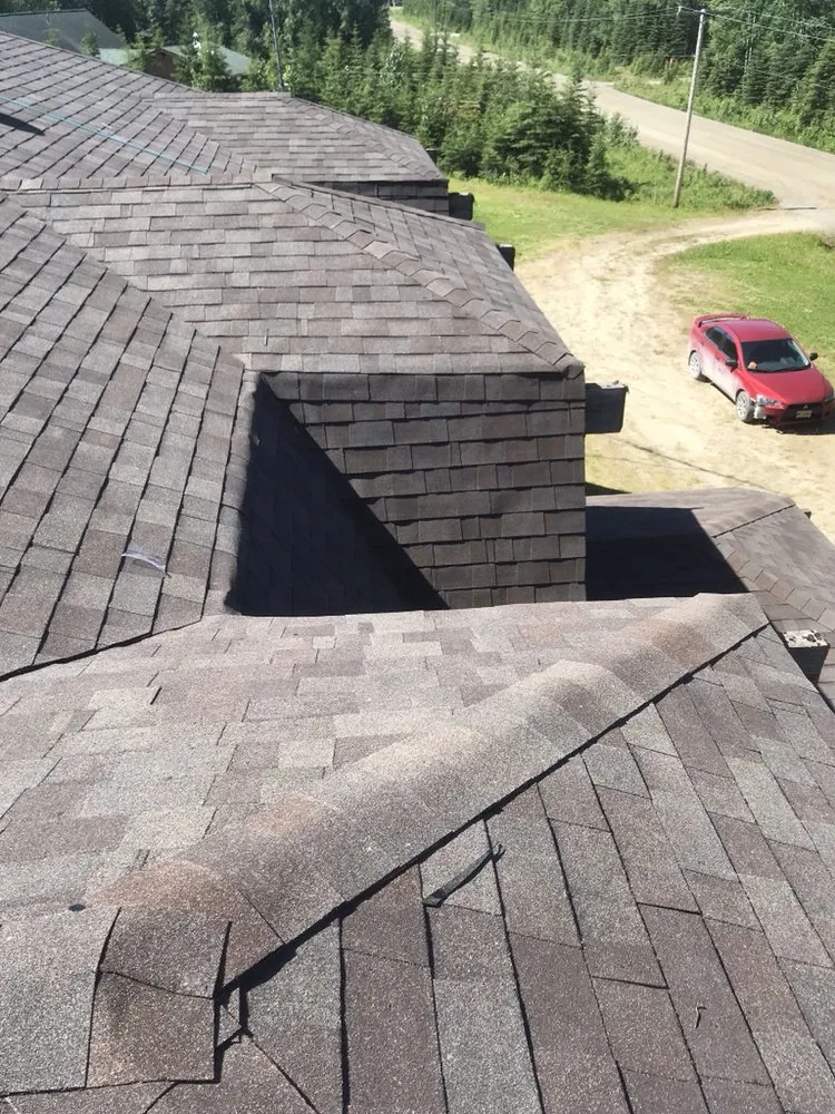 Slide of R & M Roofing