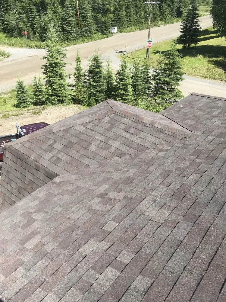 Slide of R & M Roofing