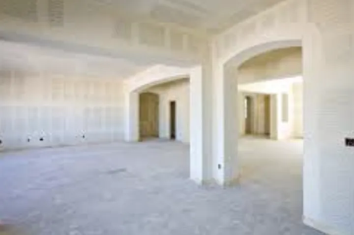 Slide of R & R Contractors